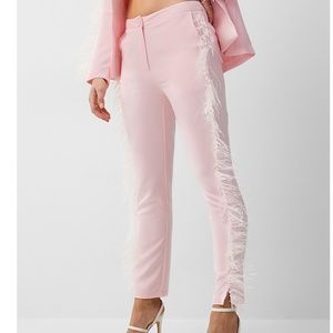 Why Dress (luxury brand sold by Simons) pink feather trim slim-fit pants NWT
